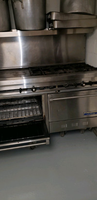 Commercial stove pretty good shape used