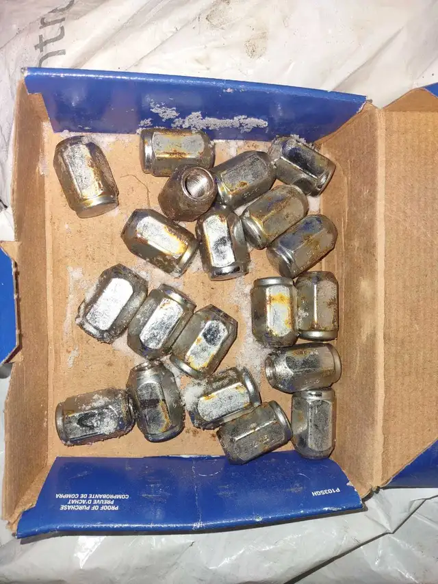 winter tires on rims for sale 205-65-R16 in Tires & Rims in Petawawa - Image 6