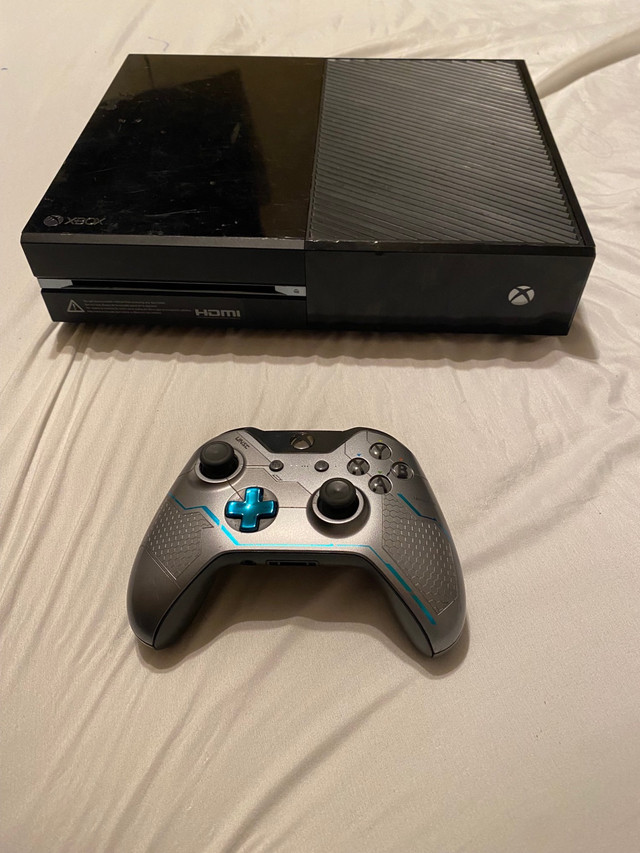 Xbox one, with or w/o controller | XBOX One | Edmonton | Kijiji