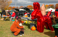 Character Balloon dog for balloon twisting parties and events