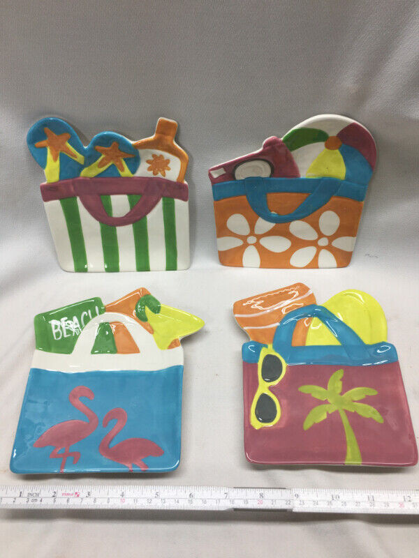 Boston Warehouse Beach Bag Design Serving Sandwich Plates in Arts & Collectibles in St. Catharines - Image 3