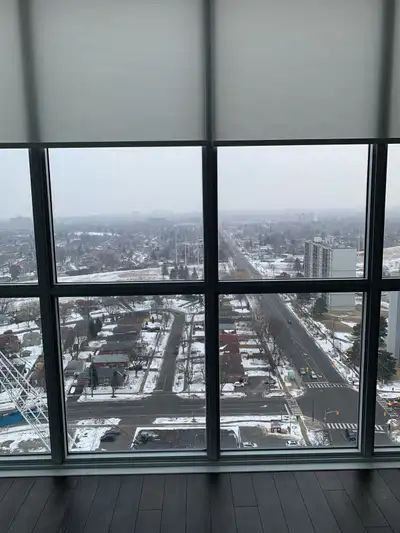 2 bedroom/ 2 bathroom plus den in Scarborough for rent.