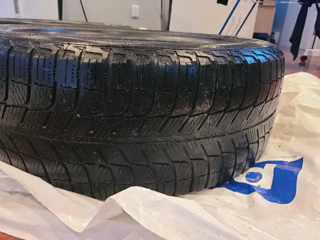 Pneus d'hiver USAGÉS 16po in Tires & Rims in Laval / North Shore - Image 7