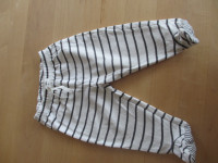 Pantalons coton bio Baby Gap (6-12 mois) (C160)