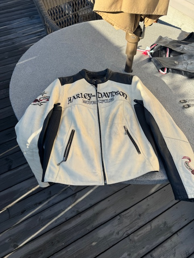 Harley Davidson Women's Leather Jacket XL, View more