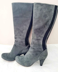 NEW Clarks Boots High Grey Suede Leather Knee high Heels 9.5