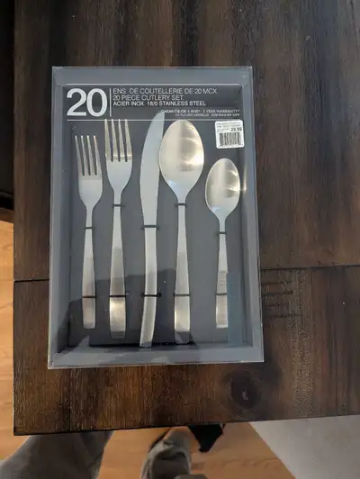 I'm selling a brand new 20-piece cutlery set from Stokes, perfect for a service of four, crafted fro...