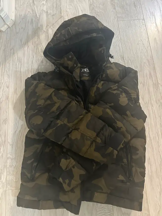 Zara men winter jacket in Men's in City of Toronto - Image 2