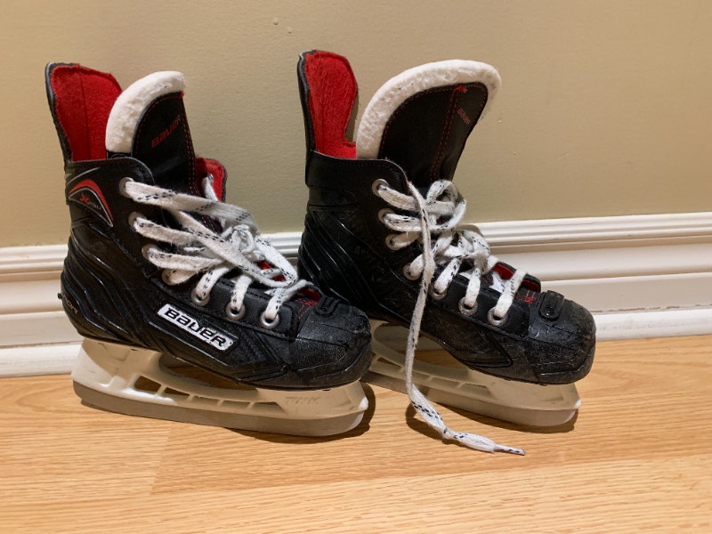 Bauer Vapor X250 patins pour enfant kids skates Size YT 12 Patins et patins à roulettes