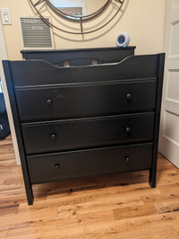 Baby change in table and dresser
