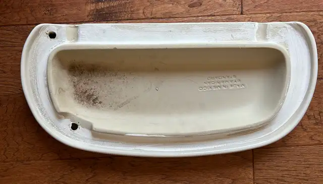 MARINA TOILET TANK LID (AMERICAN STANDARD) in Plumbing, Sinks, Toilets & Showers in Moncton - Image 3