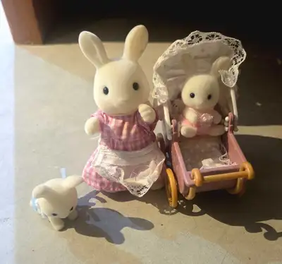 Calico Critters Bunny Family, View more