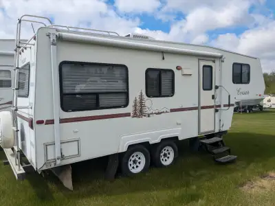 Very clean trailer. Never Smoked in, no leaks, no mice, no water damage. It's around 23 ft with all...