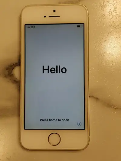 Apple iPhone 5s 16GB, View more