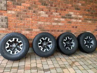 Bridgestone Blizzak Snow tires DM-V2, 265R70-16 Toyota Tacoma from 2021 to 2026. Tires on Toyota Tac...