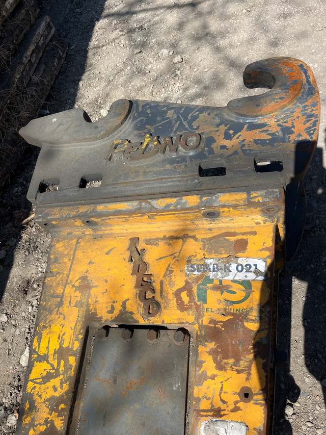 Pedno quick attatch escavator Breaker Hammer  in Other Business & Industrial in Edmonton - Image 4