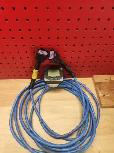 Smart Craft Guage and cable. in excellent condition.