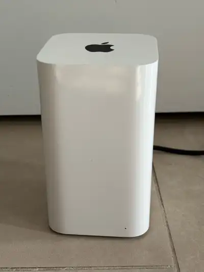 Apple AirPort Extreme 802.11ac Wireless Router, Tested, View more