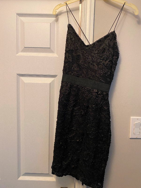 Party dress in Women's - Dresses & Skirts in Gatineau