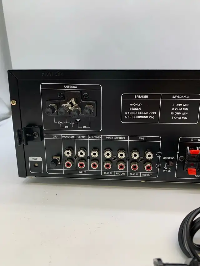 Vintage Scott RS1000 Stereo Receiver For Parts Repair in Stereo Systems & Home Theatre in City of Toronto - Image 10
