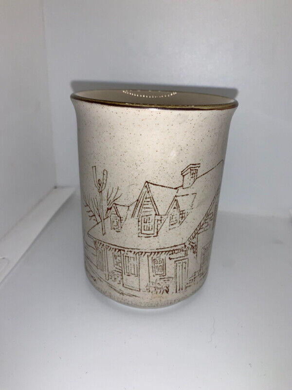 Four Manoir Collection Mugs in Arts & Collectibles in Fredericton - Image 4