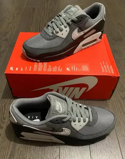Nike Air Max 90 “Smoke Grey”, View more