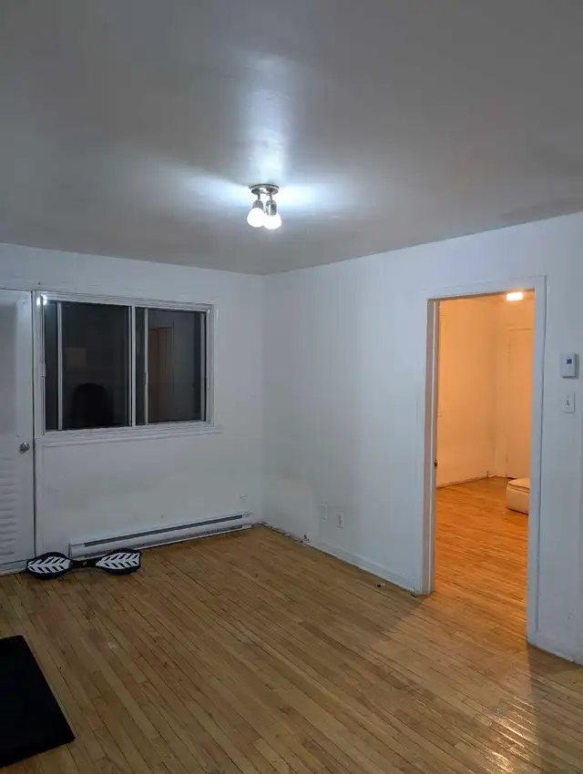 3 1/2 apartment  in Long Term Rentals in City of Montréal - Image 2