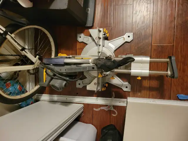 Maximum Sliding Compound Miter Saw.  in Power Tools in Mississauga / Peel Region - Image 4