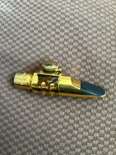 Beautifully playing Otto link stm NY 7*. A very fine piece that sells for almost $500 at long at mcq...