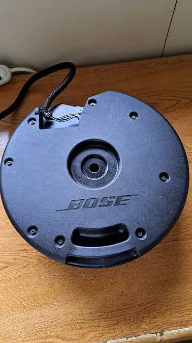 2008 - 2013 Nissan Rogue / Murano Bose Audio Subwoofer Box Speaker 28170-Jm20a OEM In great conditio...