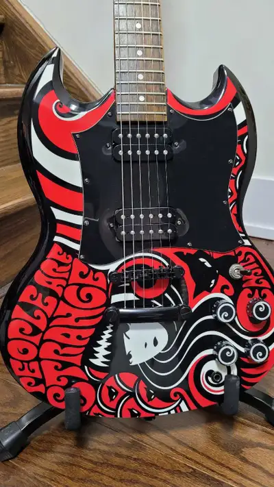 Epiphone Emily Strange SG, View more