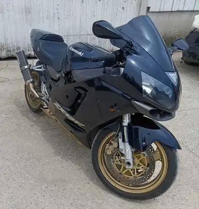 Low kms never abused. Over $3000 in upgrades including a very comfortable Corbin seat, yosimara muff...
