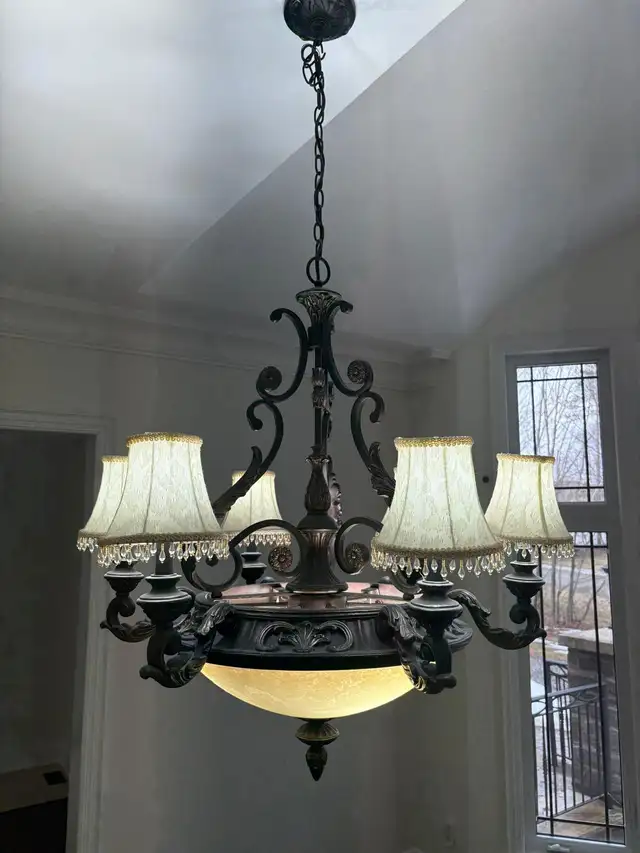 Premium Chandelier & Pendant Light Fixtures – 4 Sets – Excellent in Indoor Lighting & Fans in Mississauga / Peel Region - Image 3