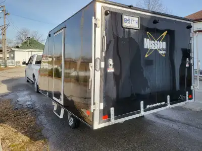 2021 Mission Crossover, 101 × 12 en aluminium, essieux 3500 lbs, comme neuf. Aussi Polaris XC 850 20...