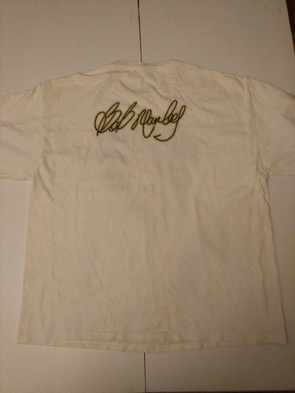 Mens Vintage 90s (remake in 2003) Y2K Bob Marley T Shirt in Men's in Cambridge - Image 4