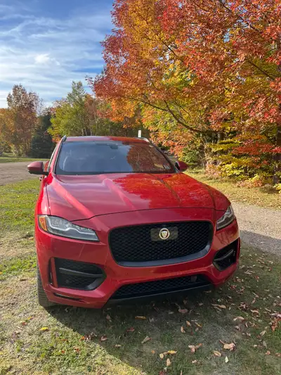 2017 jaguar awf fpace sport! Fully loaded. Recent inspection. Winter tires
