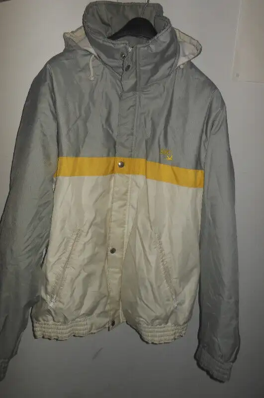 ski jackets in Men's in City of Montréal - Image 2