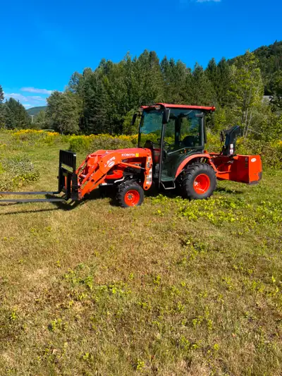 Tracteur Kubota B 2650 à vendre - 2014 - 945 heures - Moteur Diesel 26 hp - Traction intégrale (4x4)...