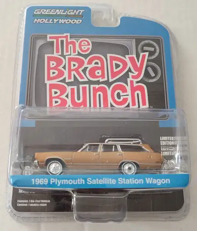 GREENLIGHT THE BRADY BUNCH 1969 PLYMOUTH SATELLITE STATION WAGON, View more