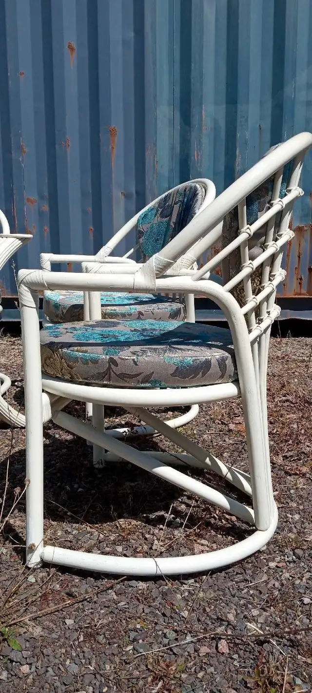 Handmade 6 Chairs with Glass table  in Dining Tables & Sets in Cape Breton - Image 4