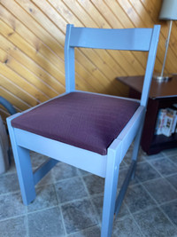 Duo de chaises en bois