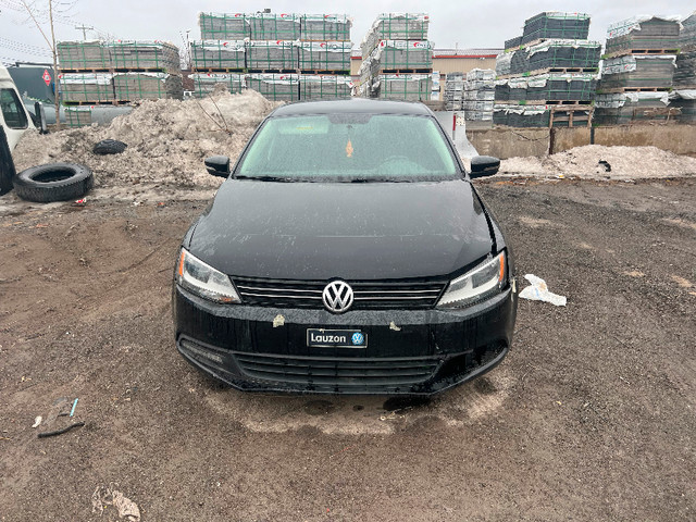 2014 Volkswagen Jetta, Needs repairs dans Autos et camions  à Ville de Montréal - Image 2