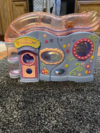 Littlest Pet Shop - Pet Lovin Playhouse set, View more