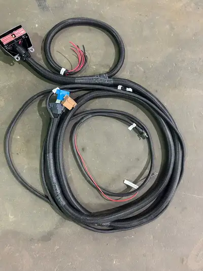 Looking to pull out your worn DD15/16 and drop in and old reliable Series 60? I can build custom Har...
