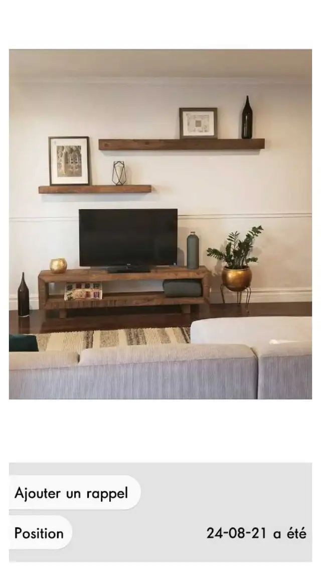 meubles télés pin brut fait par artisan, étagères et a in TV Tables & Entertainment Units in City of Montréal - Image 2