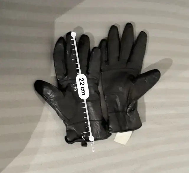 Women's Black Stylish Pure Leather Gloves Size 7 in Women's - Other in Oshawa / Durham Region - Image 10