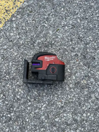 Milwaukee 3624 M12 Green Laser – Cross Line & 4-Points, View more