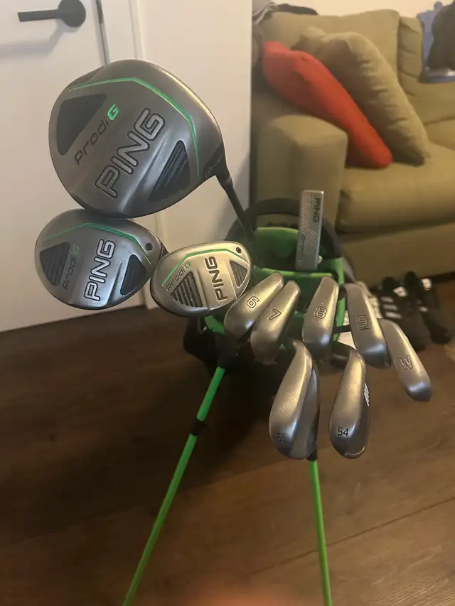 PING Prodigy Golf Clubs with Bag - 11 clubs with Bag in Golf in City of Toronto - Image 3