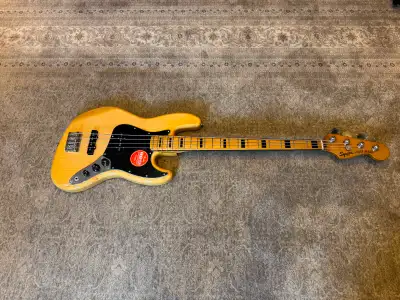 Squier Classic Vibe ‘70s Jazz Bass guitar – BRAND NEW w/sticker, View more