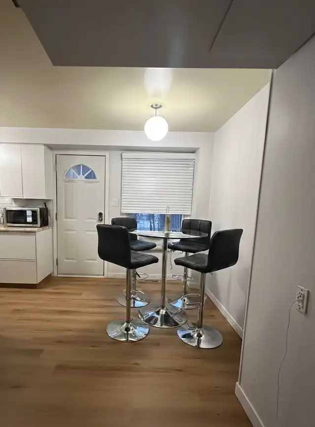 bedroom for rent in Long Term Rentals in Kitchener / Waterloo - Image 6